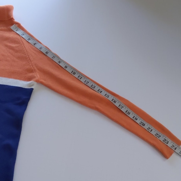 Vintage sweater turtleneck orange sherbet and navy - Picture 5 of 5
